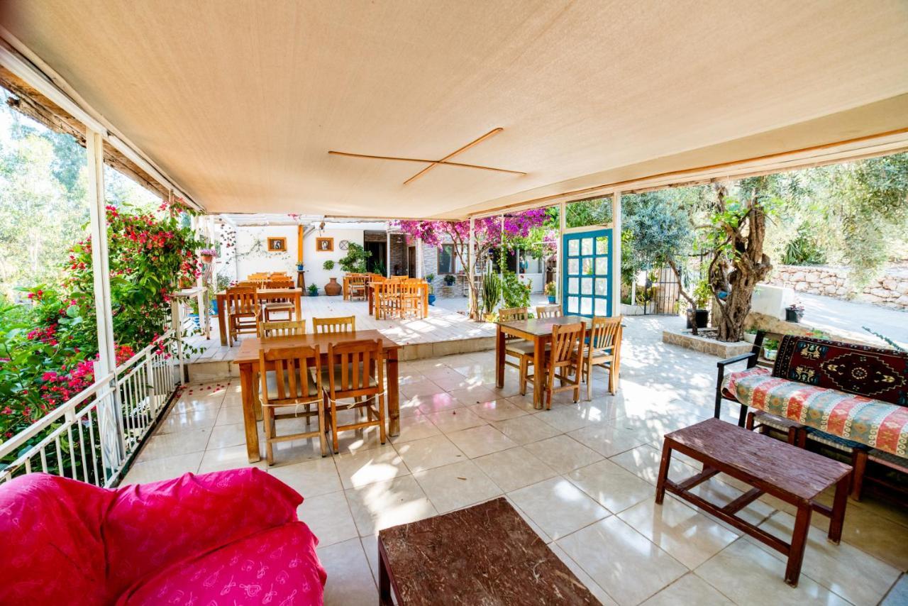 Eucalyptus Pension Патара Екстер'єр фото