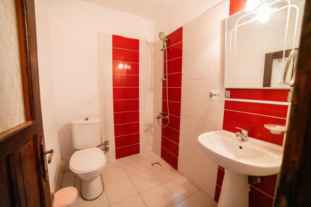 Eucalyptus Pension Патара Екстер'єр фото
