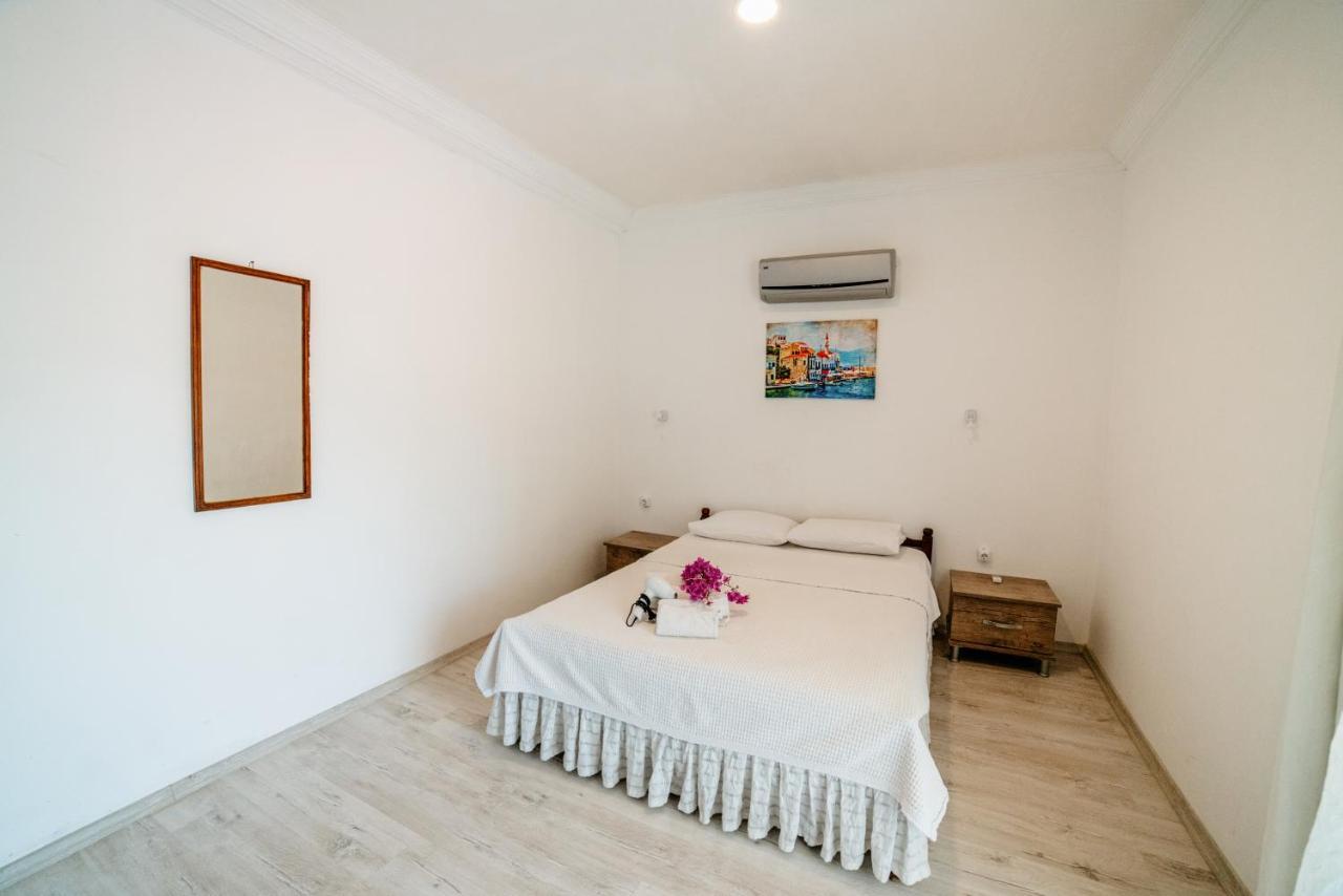 Eucalyptus Pension Патара Екстер'єр фото