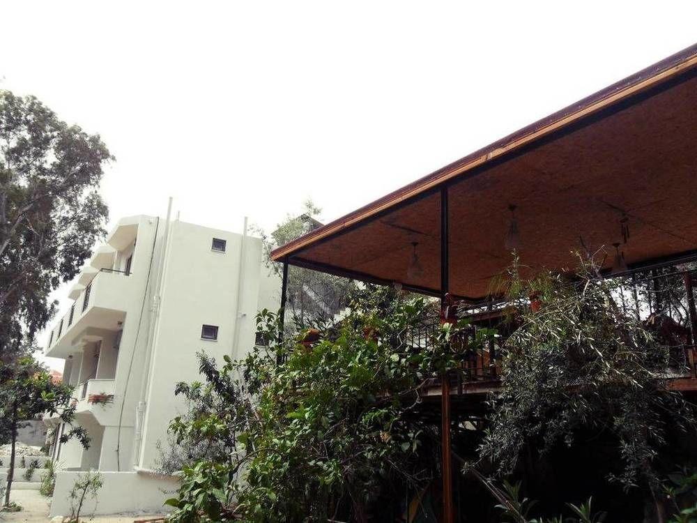 Eucalyptus Pension Патара Екстер'єр фото