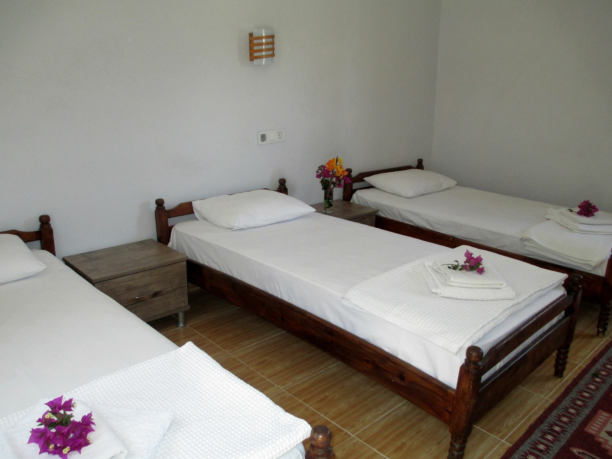 Eucalyptus Pension Патара Екстер'єр фото